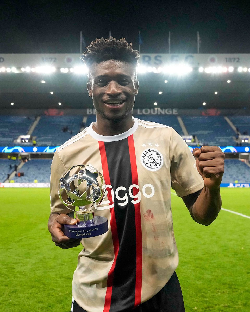 Ajax op Twitter: Collectables. #UCL #ranaja https://t.co/nXdMG6dXLZ