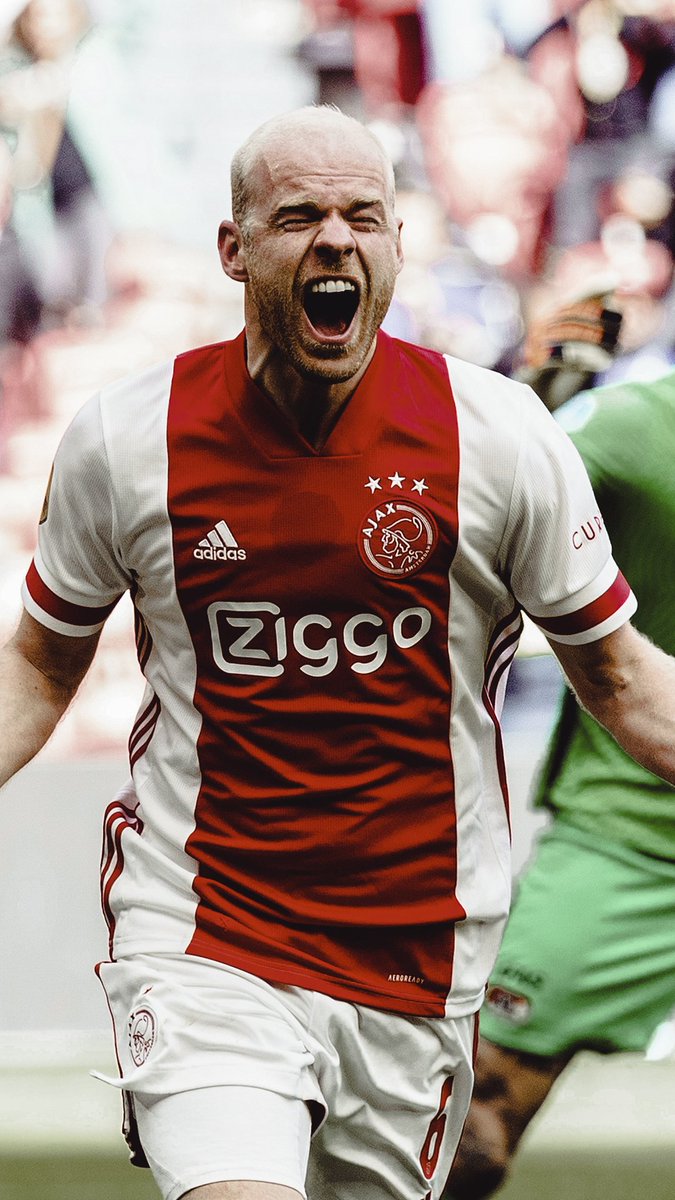Ajax op Twitter: 6⃣ @DavyKlaassen 

#WallpaperWednesday https://t.co/nAKr3Vo7vm