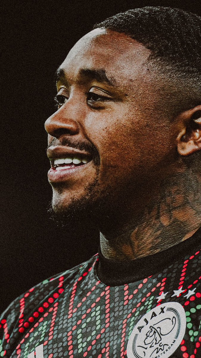 Ajax op Twitter: 7⃣ @StevenBergwijn 

#WallpaperWednesday https://t.co/lwDINQNQNv