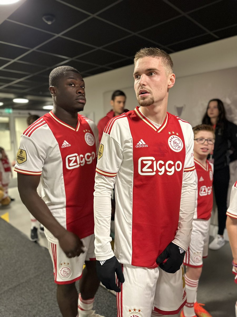 Ajax op Twitter: https://t.co/bgRSJrcd31