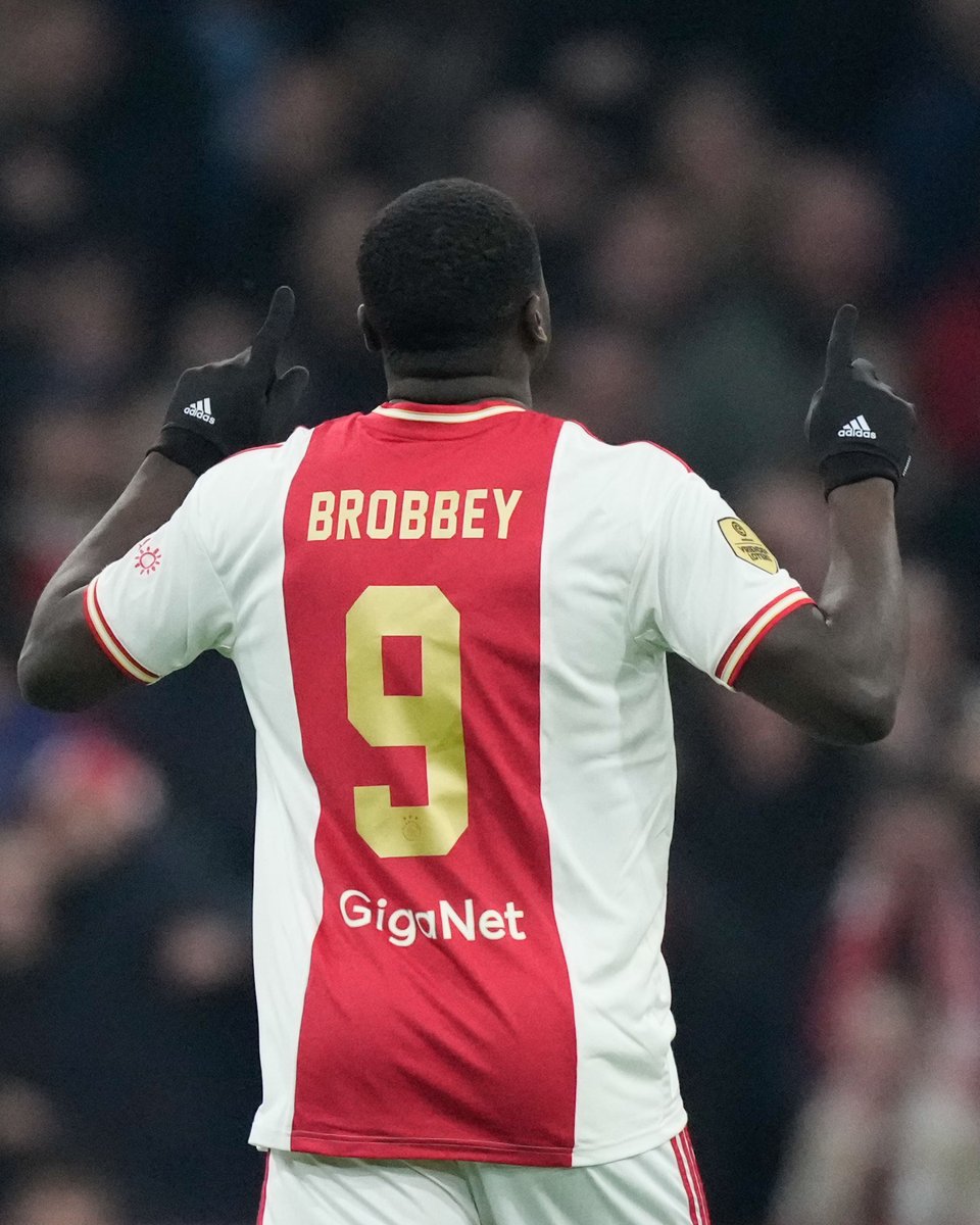 Ajax op Twitter: ☝️ Brian Brobbey ☝️ https://t.co/S73do3maeo