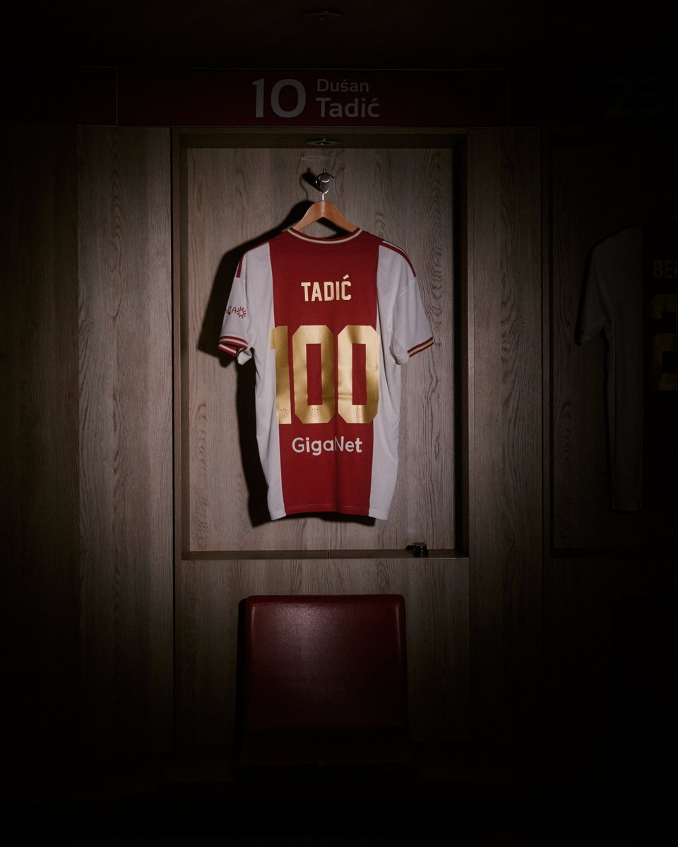 Ajax op Twitter: 'GOALS' https://t.co/esbwEeUlsW